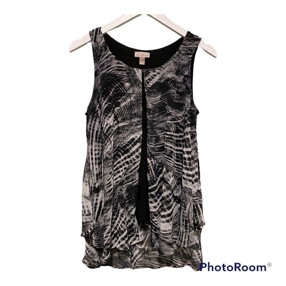 Roz & Ali Black & Silver Sleeveless Hi-Lo Blouse | Size medium - Picture 1 of 9